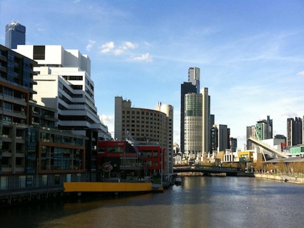 Flinders Wharf Apartments Melbourne Exterior photo