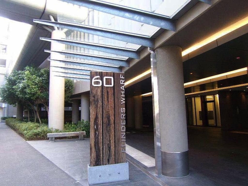 Flinders Wharf Apartments Melbourne Exterior photo