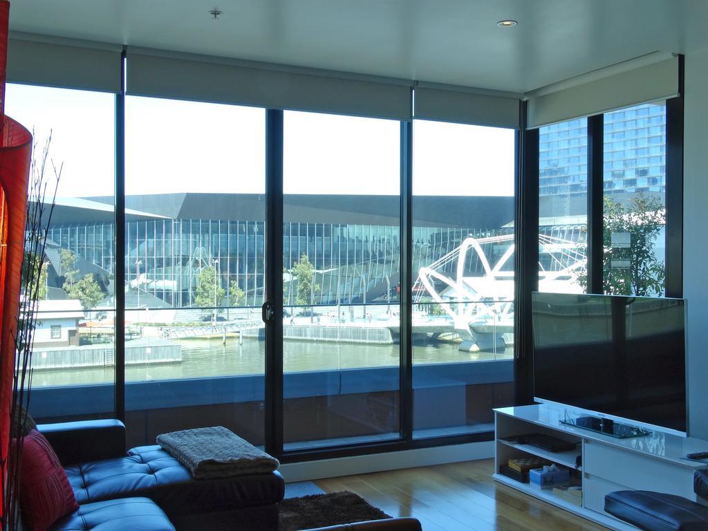 Flinders Wharf Apartments Melbourne Exterior photo
